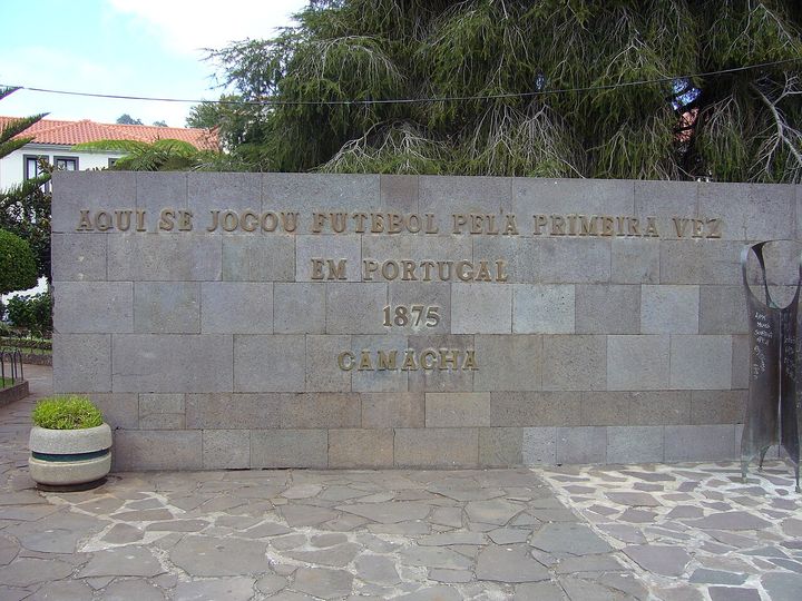 When was organised the first football game in Portugal?